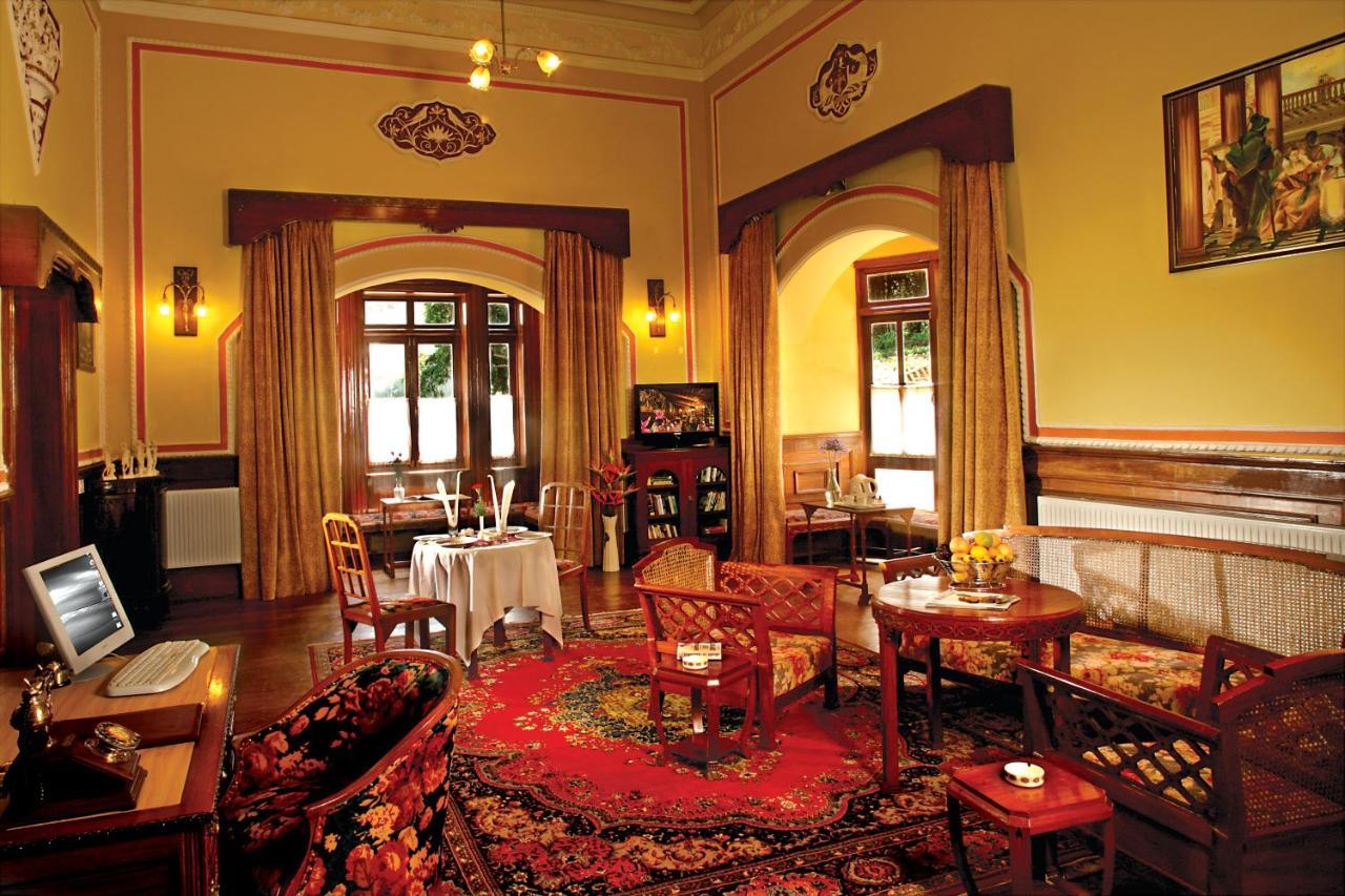 Welcomheritage Fernhills Royal Palace Ooty Exteriör bild